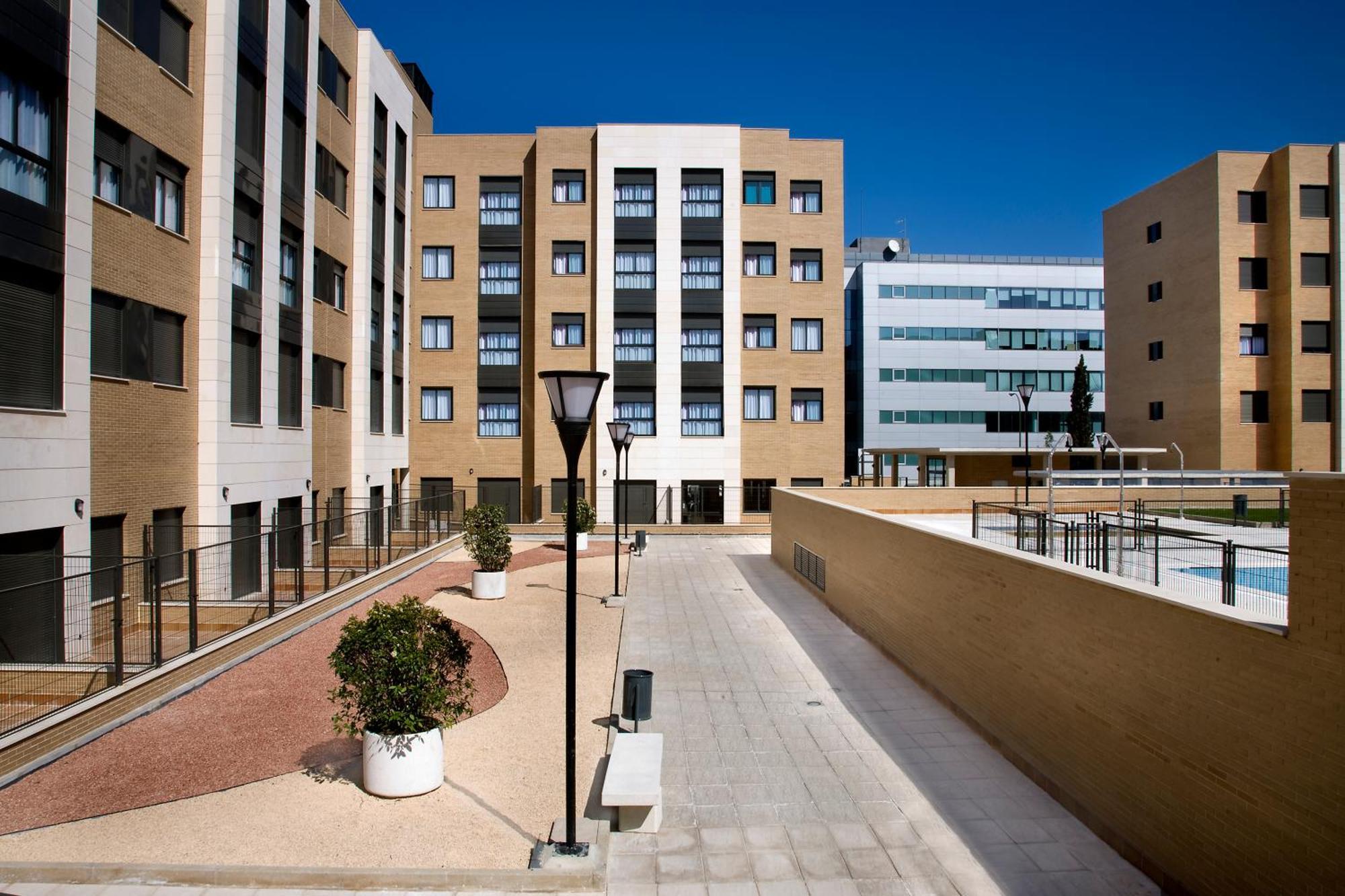 Aparthotel Compostela